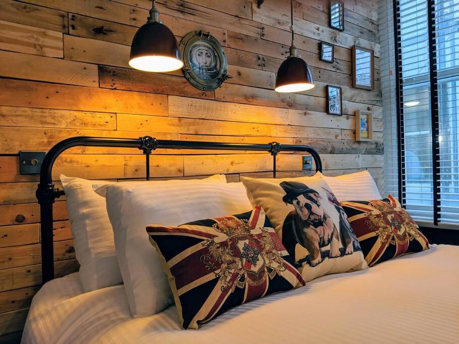 Boutique City Centre Flat By City Superhost Манчестър Екстериор снимка