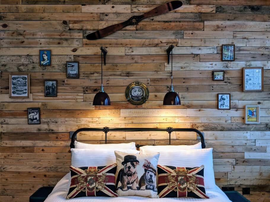 Boutique City Centre Flat By City Superhost Манчестър Екстериор снимка